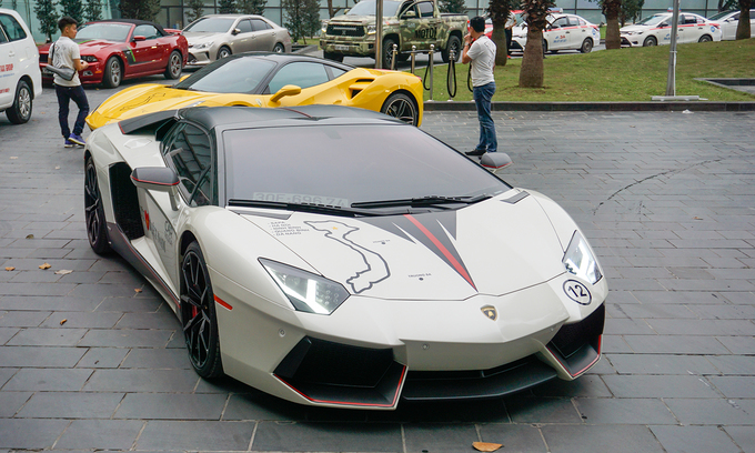 Dàn siêu xe hội tụ tại Hà Nội - khởi động Car&Passion; 2018